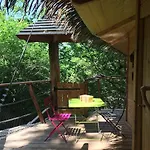 Les Cabanes Au Bois D'orient * Briel-sur-Barse