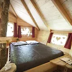 Les Cabanes Au Bois D'orient Briel-sur-Barse